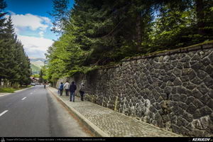 Trasee cu bicicleta MTB XC - Traseu MTB Muntii Bucegi: Sinaia - Cota 1400 - Stana Regala / Poiana Stanii - Sinaia (Schitul Sfanta Ana, Stancile Franz Joseph, Stanca Sfanta Ana, Castelul Peles) de Andrei Vocurek