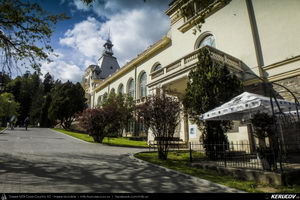 Trasee cu bicicleta MTB XC - Traseu MTB Muntii Bucegi: Sinaia - Cota 1400 - Stana Regala / Poiana Stanii - Sinaia (Schitul Sfanta Ana, Stancile Franz Joseph, Stanca Sfanta Ana, Castelul Peles) de Andrei Vocurek