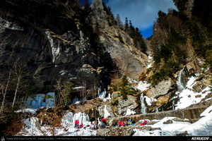 Trasee cu bicicleta MTB XC - Traseu MTB Muntii Bucegi: Busteni - Valea Cerbului - Valea Spumoasa - Poiana Tapului - Sinaia (Cascada Valea Spumoasa, Castelul Cantacuzino, Castelul Peles) de Andrei Vocurek