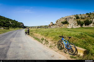 Traseu MTB Cheile Dobrogei - Podisul Casimcei: Targusor - Gura Dobrogei - Sacele - Corbu - Navodari - Mamaia (Cheile Dobrogei, Pestera Casian, Pestera Liliecilor, Marea Neagra) - KERUCOV .ro © 2007 - 2025 || #traseecubicicleta #mtb #ssp