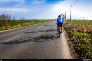 Trasee cu bicicleta MTB XC - Traseu SSP Padurea Snagov - Manastirea Snagov: Bucuresti - Tunari - Saftica - Izvorani - Silistea Snagovului - Gruiu - Moara Vlasiei - Dascalu - Bucuresti de Andrei Vocurek