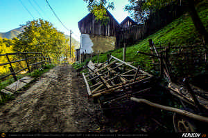 Trasee cu bicicleta MTB XC - Traseu MTB Muntii Siriu: Nehoiasu - Lunca Jaristei - Lacul Vulturilor - Nehoiu - Valea Lupului - Patarlagele - Gura Bascei de Andrei Vocurek
