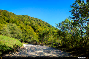 Trasee cu bicicleta MTB XC - Traseu MTB Muntii Siriu: Nehoiasu - Lunca Jaristei - Lacul Vulturilor - Nehoiu - Valea Lupului - Patarlagele - Gura Bascei de Andrei Vocurek