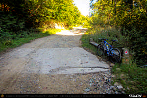 Trasee cu bicicleta MTB XC - Traseu MTB Muntii Siriu: Nehoiasu - Lunca Jaristei - Lacul Vulturilor - Nehoiu - Valea Lupului - Patarlagele - Gura Bascei de Andrei Vocurek