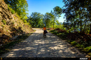 Trasee cu bicicleta MTB XC - Traseu MTB Muntii Siriu: Nehoiasu - Lunca Jaristei - Lacul Vulturilor - Nehoiu - Valea Lupului - Patarlagele - Gura Bascei de Andrei Vocurek