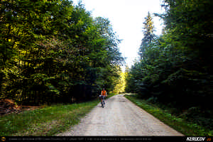 Trasee cu bicicleta MTB XC - Traseu MTB Muntii Siriu: Nehoiasu - Lunca Jaristei - Lacul Vulturilor - Nehoiu - Valea Lupului - Patarlagele - Gura Bascei de Andrei Vocurek