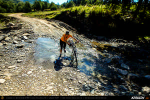 Trasee cu bicicleta MTB XC - Traseu MTB Muntii Siriu: Nehoiasu - Lunca Jaristei - Lacul Vulturilor - Nehoiu - Valea Lupului - Patarlagele - Gura Bascei de Andrei Vocurek