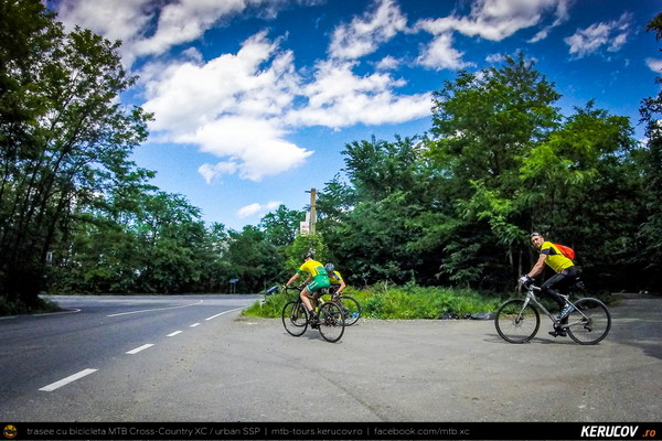Trasee cu bicicleta MTB XC - Traseu SSP Bucuresti - Rosu - Chiajna - Bacu - Joita - Sabareni - Chitila - Mogosoaia - Bucuresti * de Andrei Vocurek