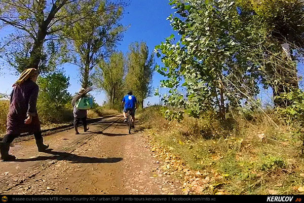 Traseu SSP Bucuresti - Stefanesti - Afumati - Sindrilita - Hagiesti - Mariuta - Belciugatele - Branesti - Bucuresti * - KERUCOV .ro © 2007 - 2025 || #traseecubicicleta #mtb #ssp