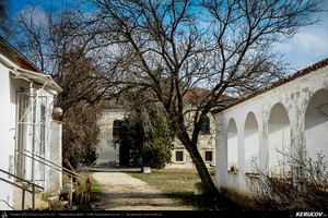Trasee cu bicicleta MTB XC - Traseu SSP Bucuresti - Valea Dragului - Herasti - Dobreni - Copaceni - Adunatii-Copaceni - Bucuresti (Casa de piatra din Herasti - conacul Udriste Nasturel) de Andrei Vocurek