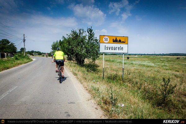 Trasee cu bicicleta MTB XC - Traseu SSP Bucuresti - Valea Dragului - Herasti - Hotarele - Isvoarele - Mironesti - Gradistea - 1 Decembrie - Alunisu - Bucuresti * de Andrei Vocurek