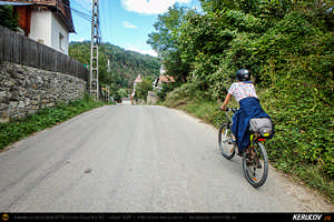Trasee cu bicicleta MTB XC - Traseu MTB Poienile - Patarlagele - Colti - Ulmet - Bozioru - Muscelu-Caramanesti - Valea Sibiciului - Poienile: Babele de la Ulmet / trovanti de Andrei Vocurek