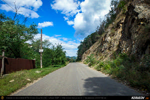 Trasee cu bicicleta MTB XC - Traseu MTB Poienile - Patarlagele - Colti - Ulmet - Bozioru - Muscelu-Caramanesti - Valea Sibiciului - Poienile: Babele de la Ulmet / trovanti de Andrei Vocurek