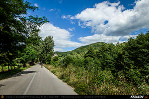 Trasee cu bicicleta MTB XC - Traseu MTB Poienile - Patarlagele - Colti - Ulmet - Bozioru - Muscelu-Caramanesti - Valea Sibiciului - Poienile: Babele de la Ulmet / trovanti de Andrei Vocurek