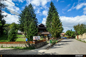 Trasee cu bicicleta MTB XC - Traseu MTB Poienile - Patarlagele - Colti - Ulmet - Bozioru - Muscelu-Caramanesti - Valea Sibiciului - Poienile: Babele de la Ulmet / trovanti de Andrei Vocurek