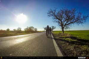 Trasee cu bicicleta MTB XC - Traseu SSP Bucuresti - Gradistea - Falastoaca - Isvoarele - Hotarele - Greaca - Prundu - Adunatii-Copaceni - Bucuresti (Conacul Gorski din Greaca) de Andrei Vocurek