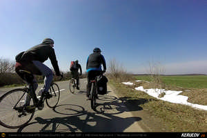 Trasee cu bicicleta MTB XC - Traseu SSP Bucuresti - Jilava - Sintesti - Dobreni - Falastoaca - Comana - Adunatii-Copaceni - Darasti-Ilfov - Bucuresti * de Andrei Vocurek