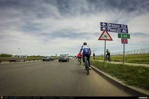 Trasee cu bicicleta MTB XC - Traseu SSP Bucuresti - Baneasa - Mogosoaia - Buftea - Tamasi - Corbeanca - Balotesti - Dimieni - Tunari - Bucuresti: O pedala prin Padurea Baneasa de Andrei Vocurek