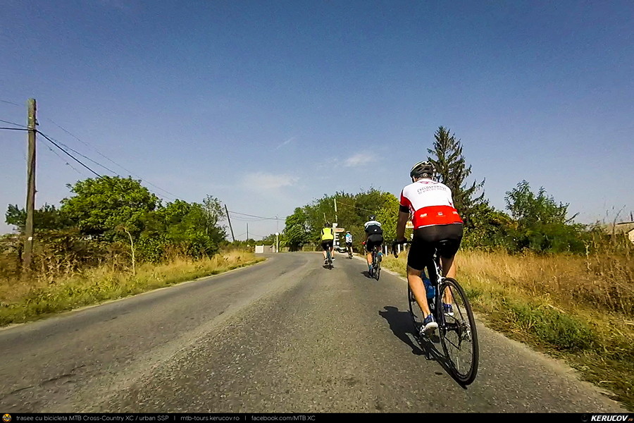 Traseu SSP Bucuresti - 1 Decembrie - Mihailesti - Zorile - Bolintin-Deal - Domnesti - Bragadiru - Magurele - Alunisu - Bucuresti * - KERUCOV .ro © 2007 - 2025 || #traseecubicicleta #mtb #ssp