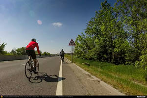 Trasee cu bicicleta MTB XC - Traseu SSP Bucuresti - Alunisu - 1 Decembrie - Gradistea - Falastoaca - Comana - Uzunu - Calugareni - Singureni - Darasti-Vlasca - Adunatii-Copaceni - 1 Decembrie - Alunisu - Bucuresti de Andrei Vocurek